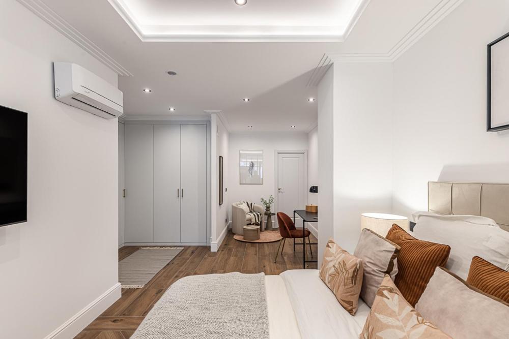 Apartamento Dobo Madrid Retiro *